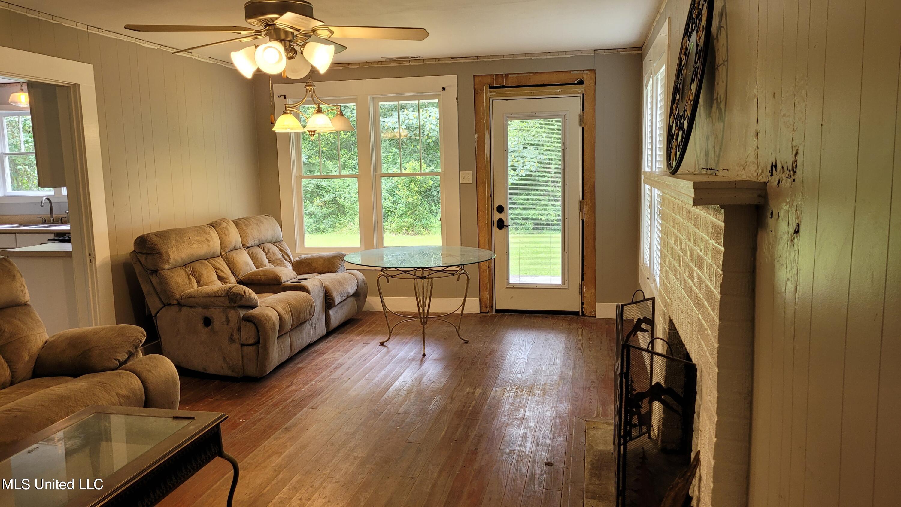 175 Beasley Alexander Road Poplarville, MS 39470 - Photo 2 of 25 20220729_124243