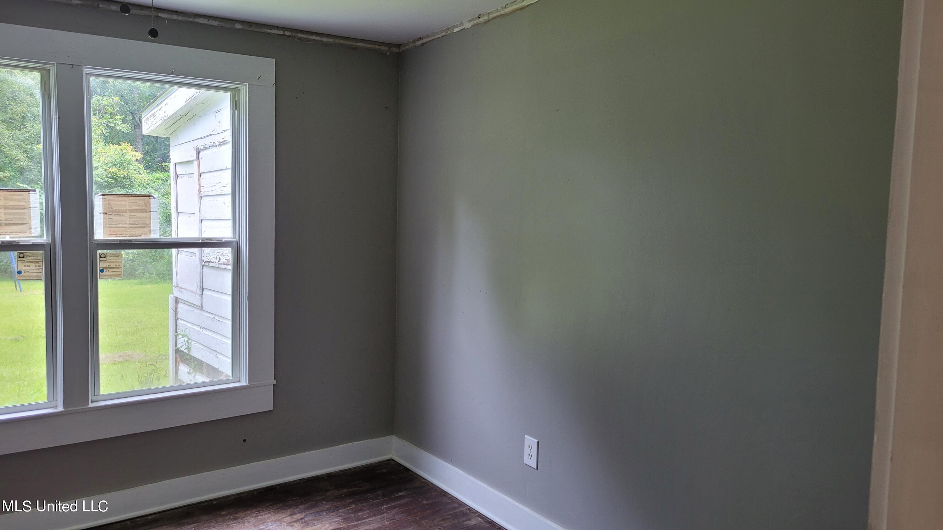 175 Beasley Alexander Road Poplarville, MS 39470 - Photo 6 of 25 20220729_124130