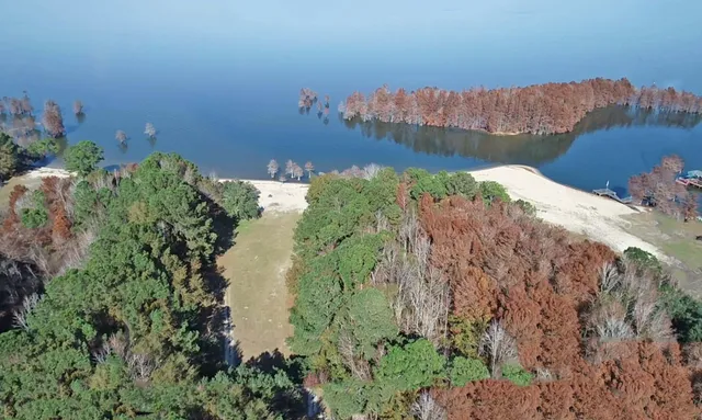 $179,000 | 137 Knott Drive, Eutawville, SC 29048