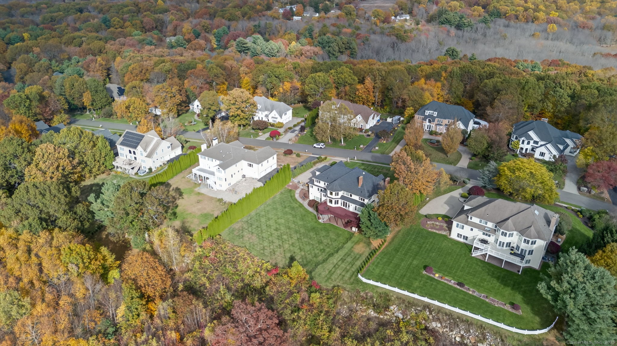 87 Colton Road Glastonbury, CT 06033 - Photo 39 of 39 view of a city