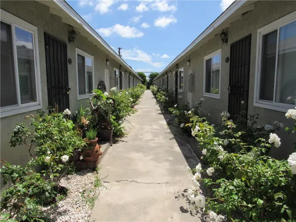 $3,500,000 | 15121 Van Buren Street, Midway City, CA 92655