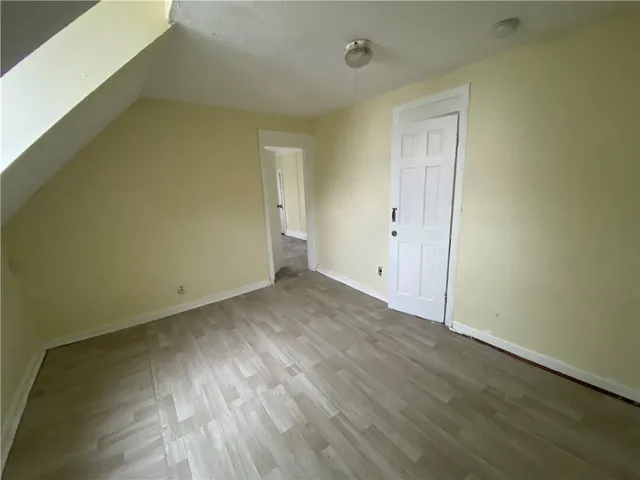 $89,000 | 15 Oakman Street, Rochester, NY 14605