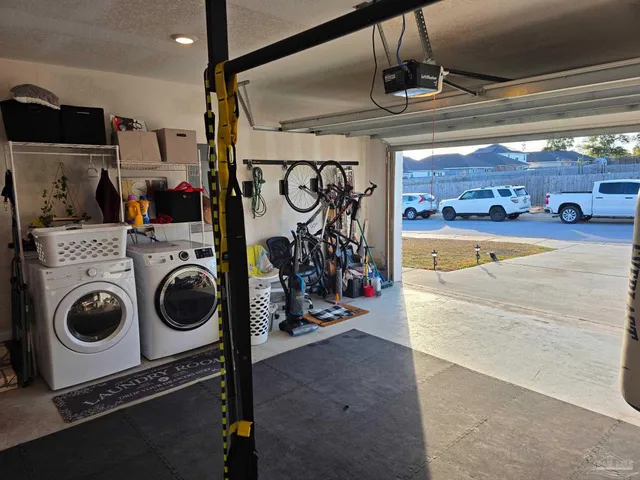 $289,900 | 5649 Guinevere Lane, Milton, FL 32583