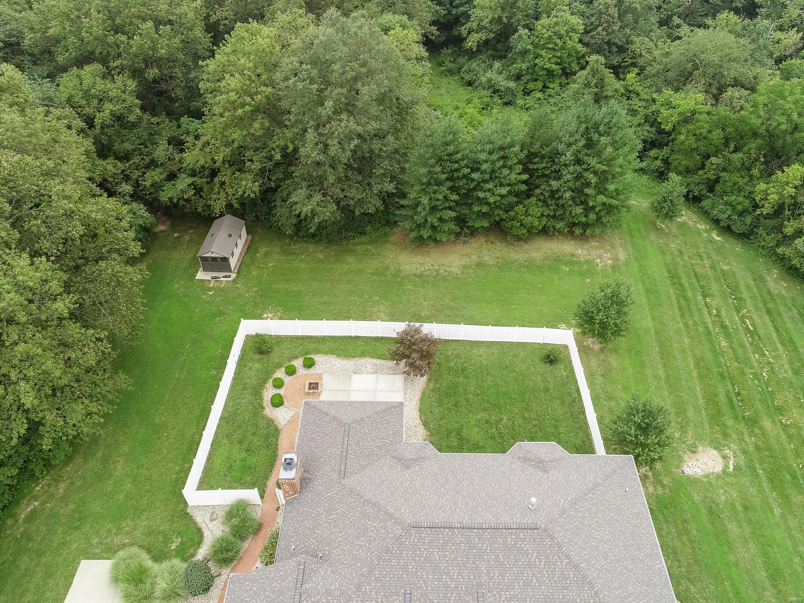 7786 County Line Road Collinsville, IL 62234 - Photo 3 of 89