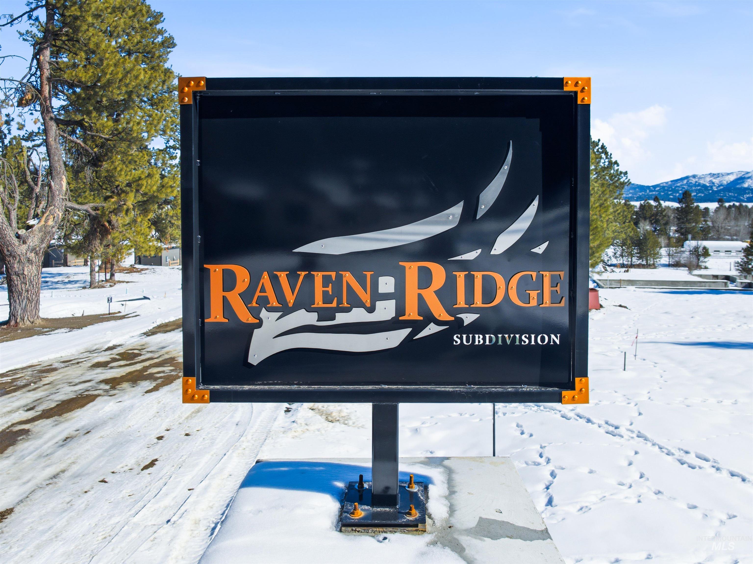 124 Raven Loop Cascade, ID 83611 - Photo 1 of 6