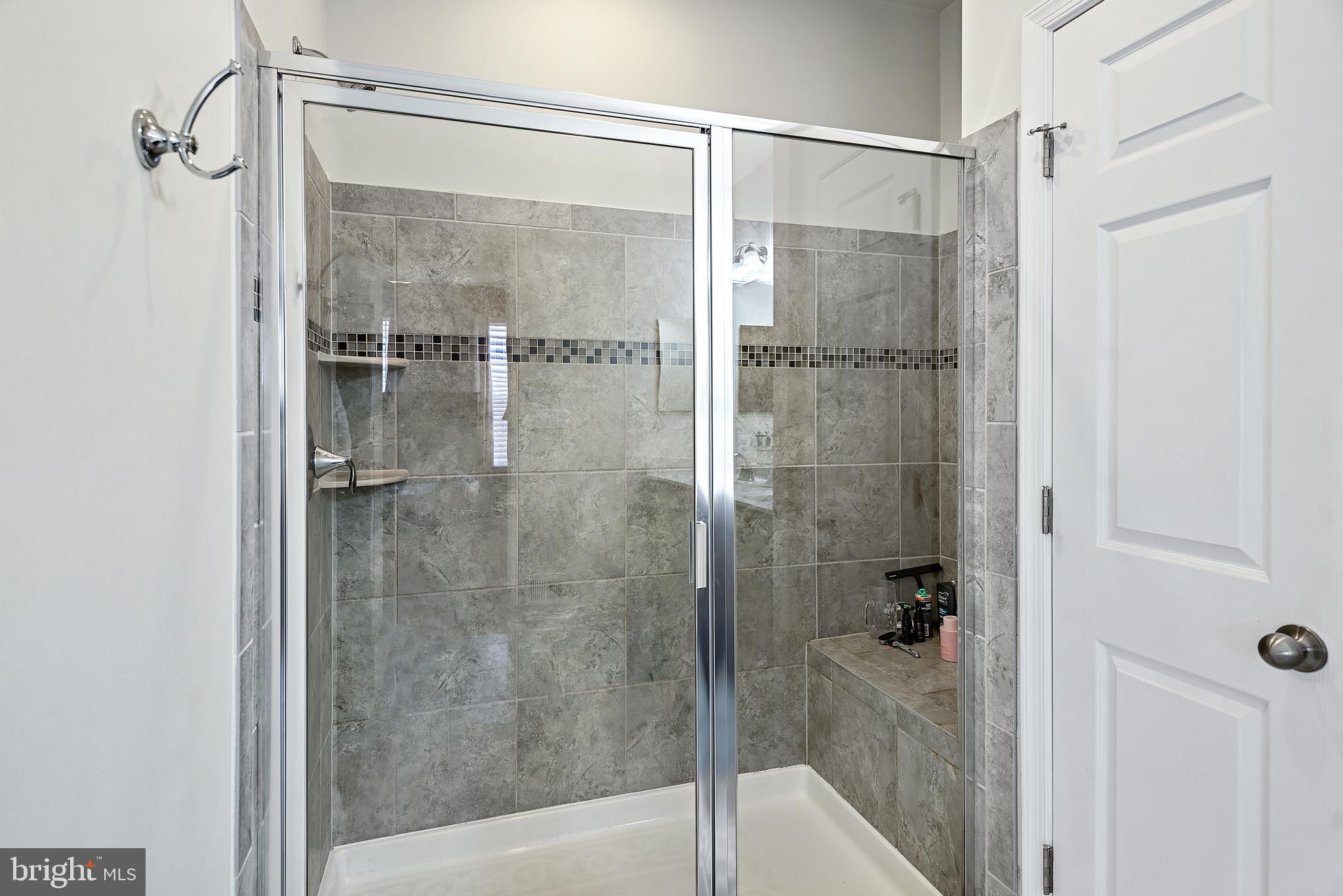 5950 Krantz Drive Frederick, MD 21703 - Photo 46 of 62 Master bathroom