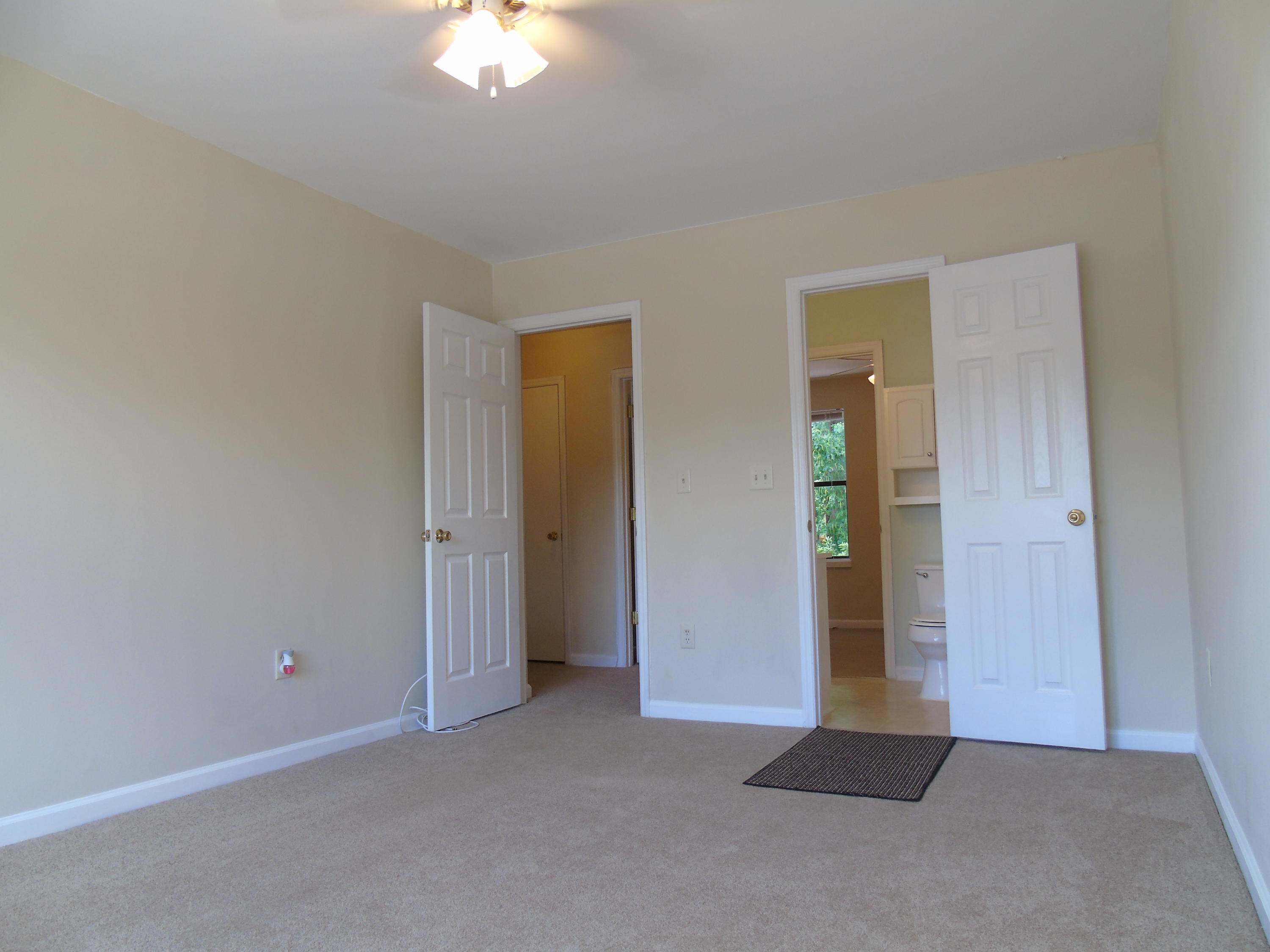 1910 Tropicana Road, Unit E North Charleston, SC 29406 - Photo 12 of 18 DSC00011
