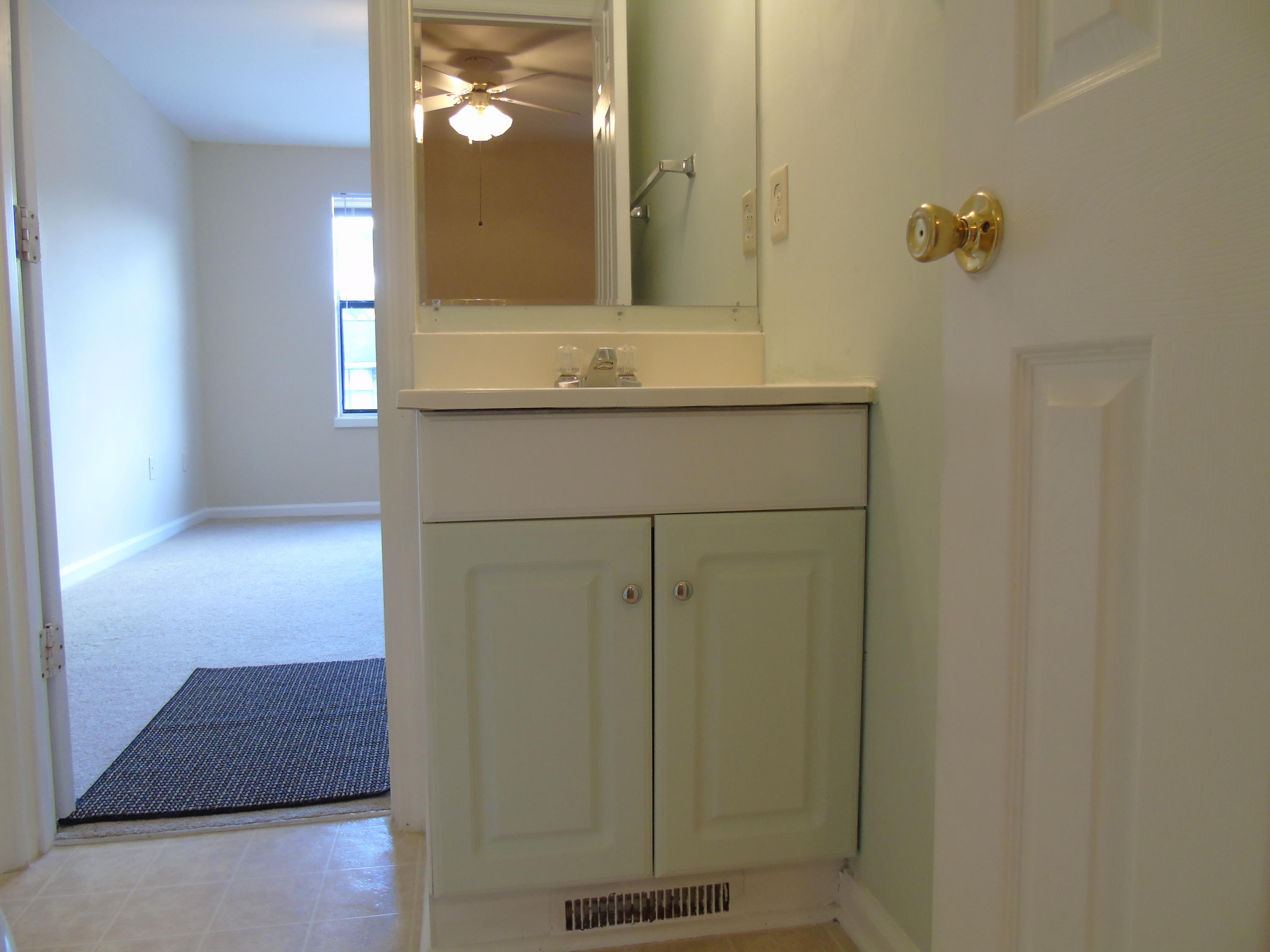 1910 Tropicana Road, Unit E North Charleston, SC 29406 - Photo 14 of 18 DSC00068