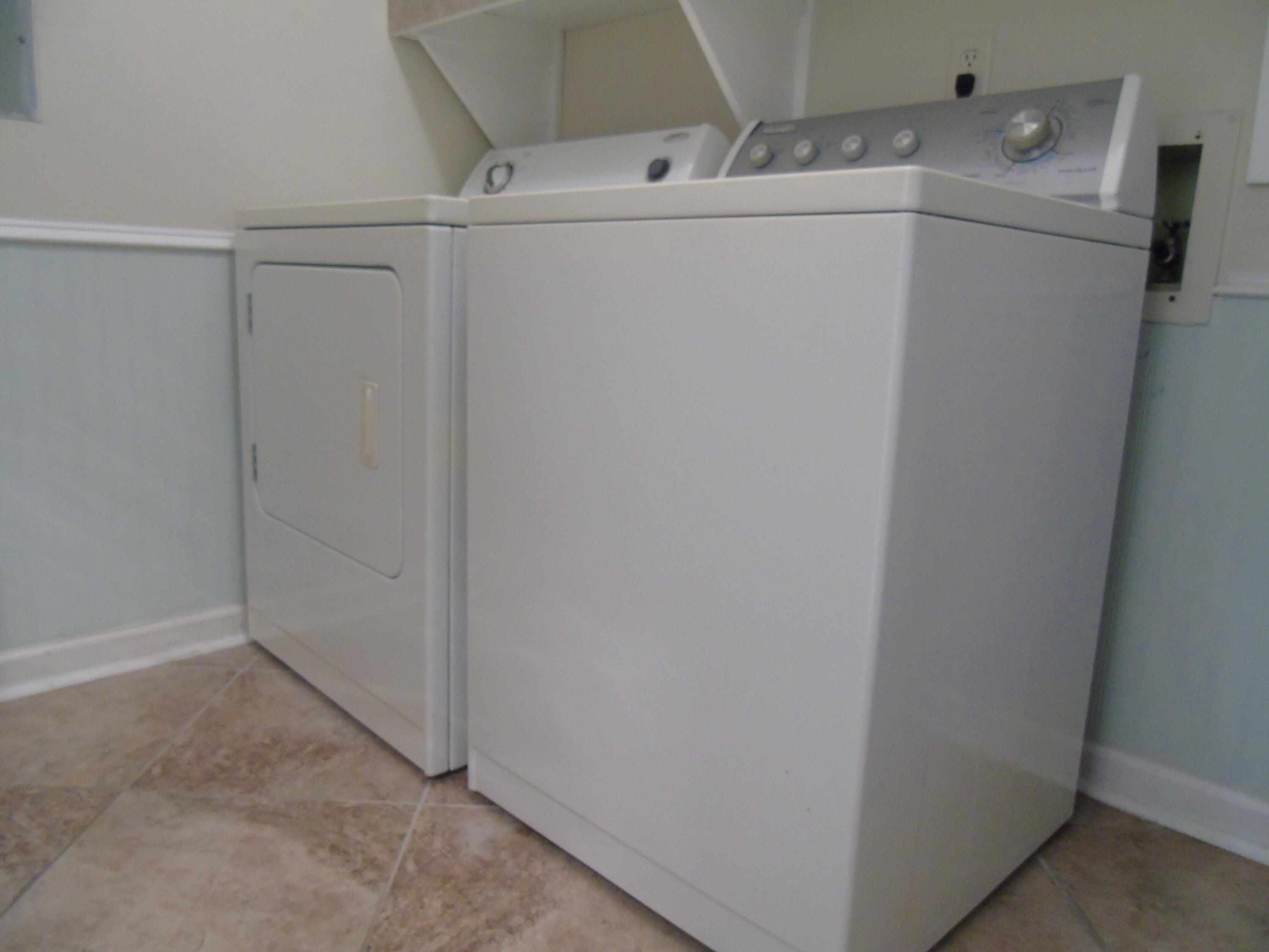 1910 Tropicana Road, Unit E North Charleston, SC 29406 - Photo 17 of 18 DSC00045