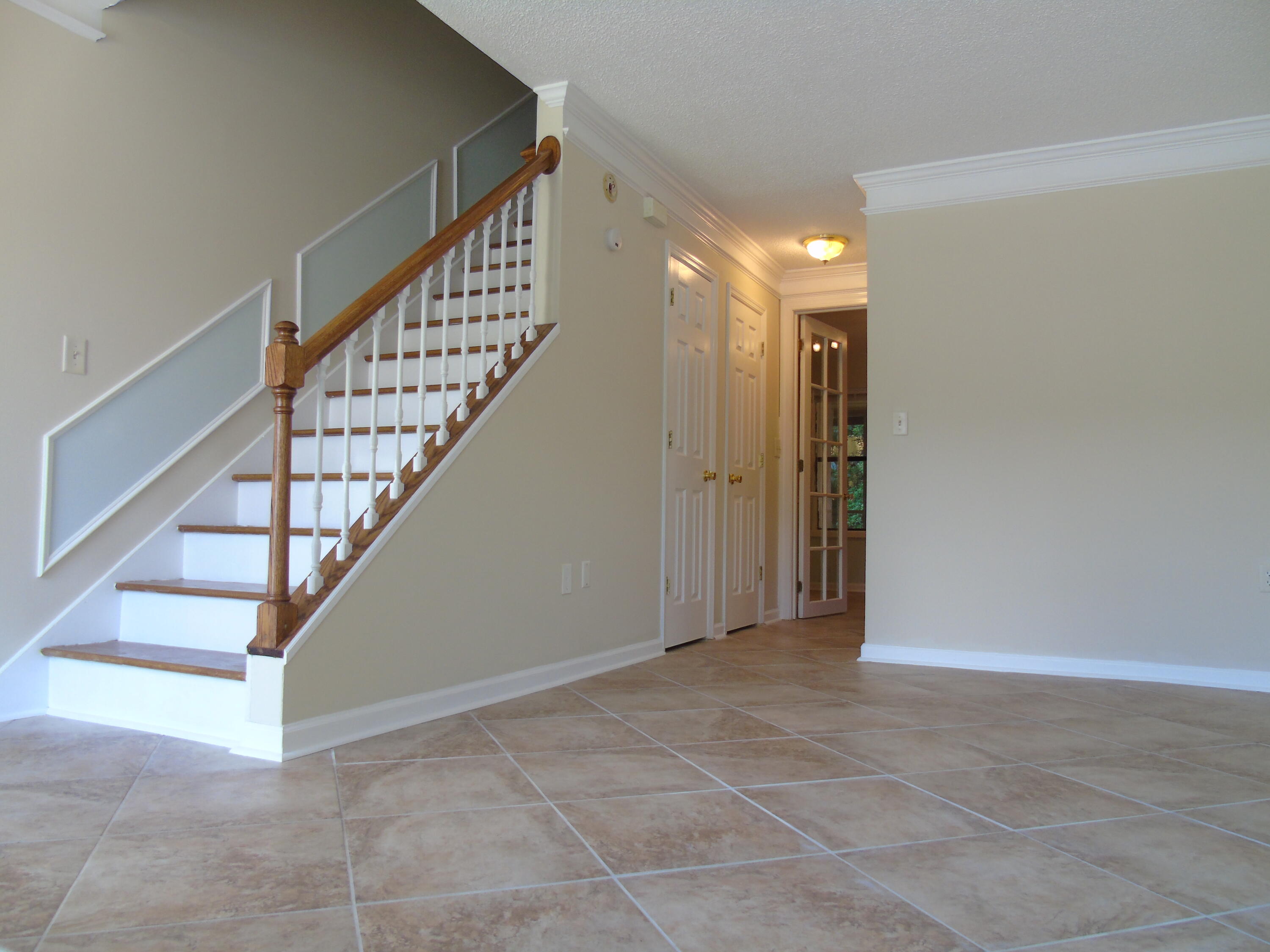 1910 Tropicana Road, Unit E North Charleston, SC 29406 - Photo 3 of 18 DSC00014