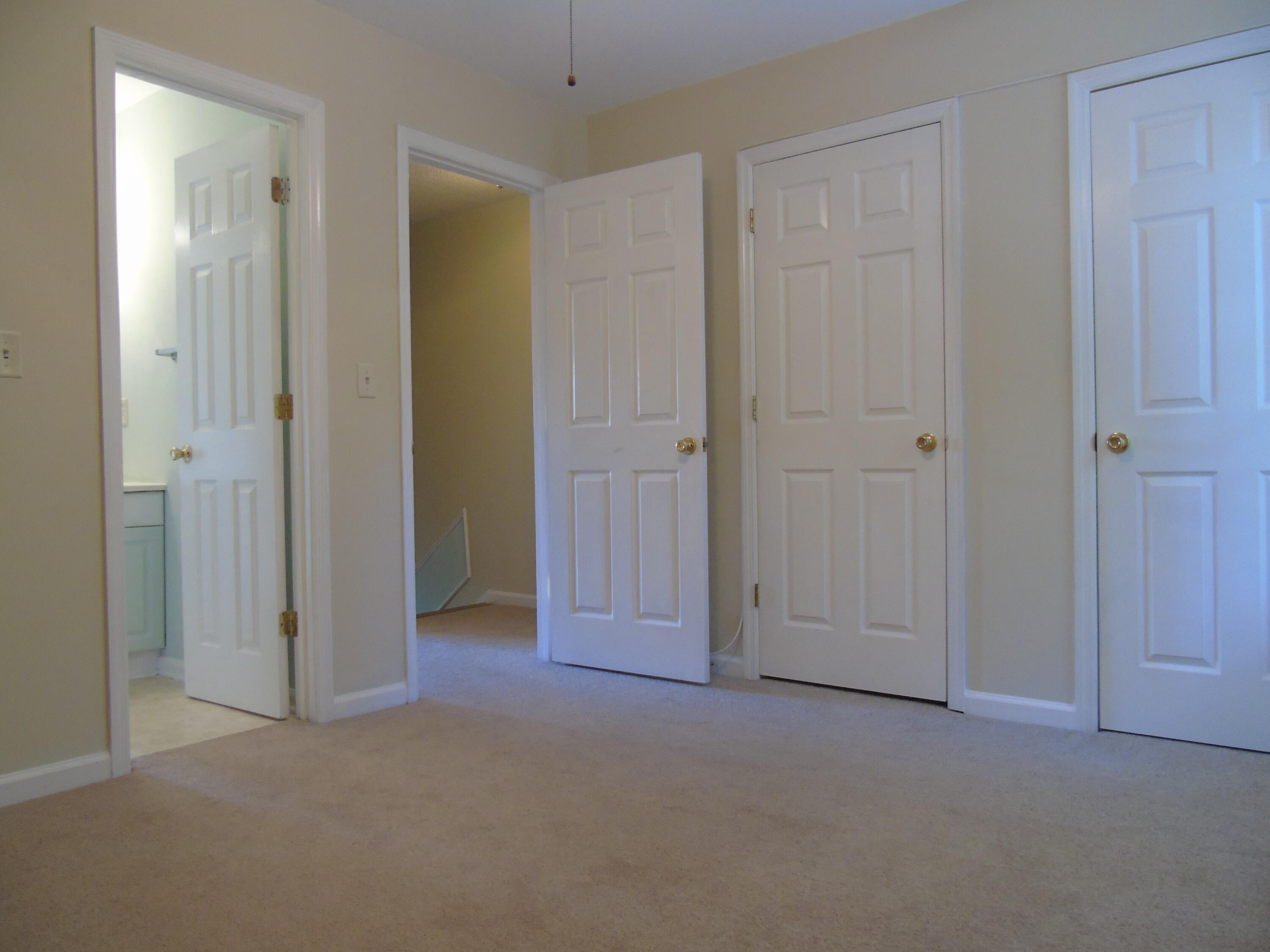 1910 Tropicana Road, Unit E North Charleston, SC 29406 - Photo 9 of 18 DSC00065