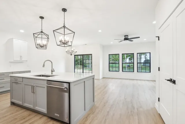 $299,000 | 306 Willow Street, Pardeeville, WI 53954