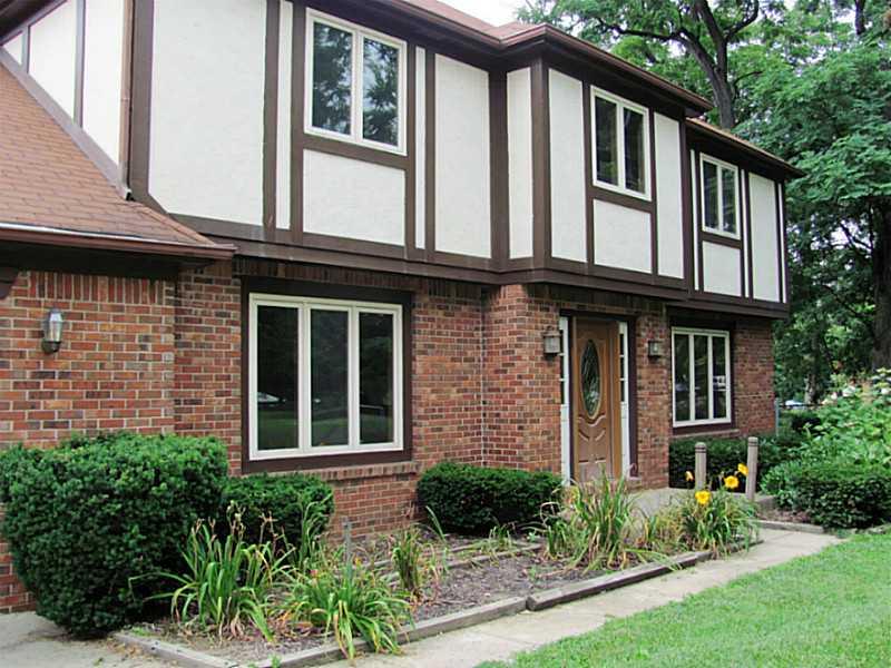 1544 North Raceway Road Indianapolis, IN 46234 - Photo 2 of 24 Gallery Image 2