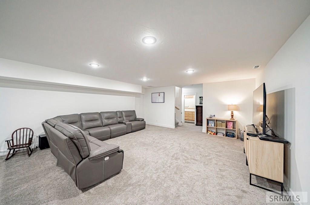 655 North Lincoln Street Rigby, ID 83442 - Photo 45 of 56