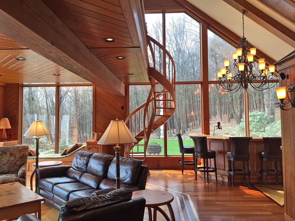 39 Foxtown Road Deerfield, MA 01342 - Photo 7 of 29 Gallery Image 7