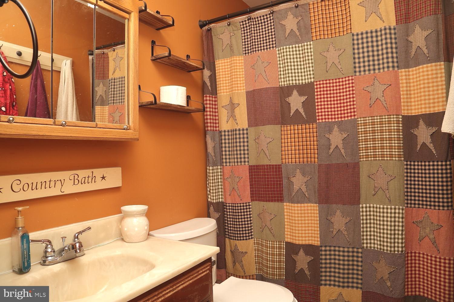 1065 South Cocalico Road Denver, PA 17517 - Photo 15 of 26 Gallery Image 15