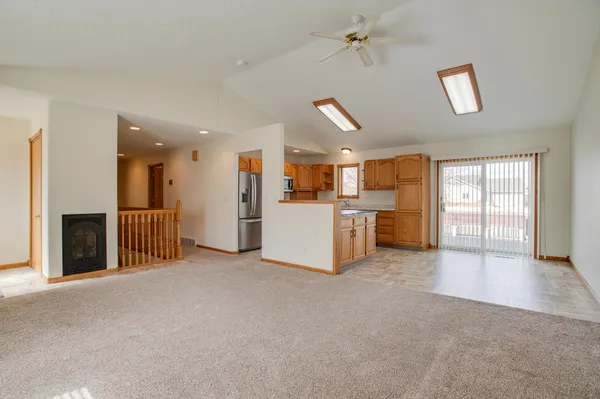 $449,900 | 560 41st Avenue South, Moorhead, MN 56560