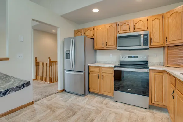 $449,900 | 560 41st Avenue South, Moorhead, MN 56560