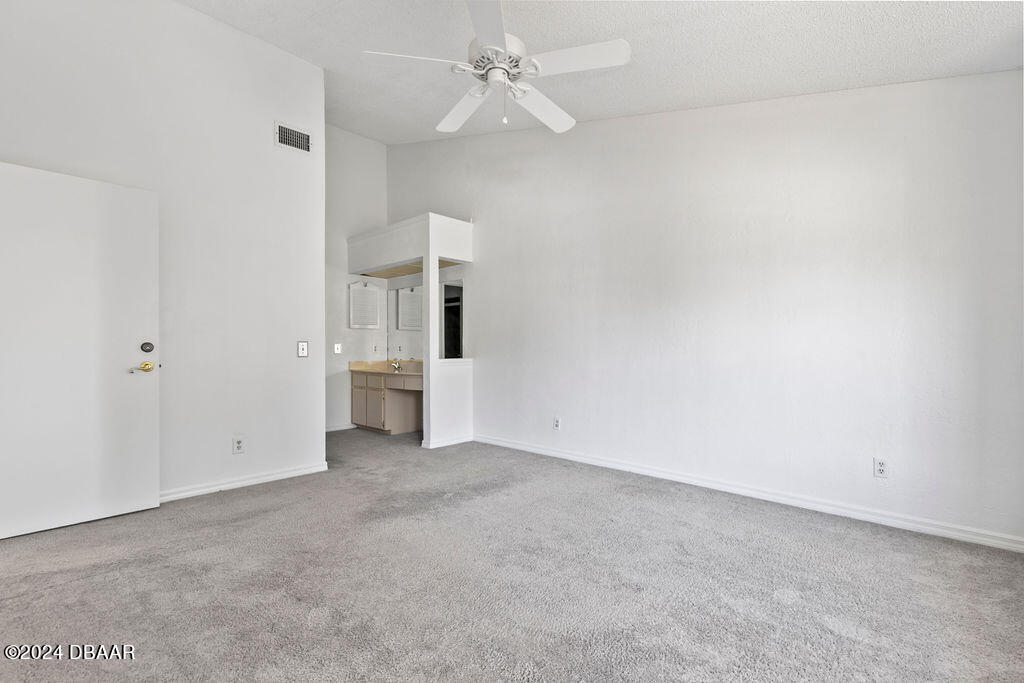 596 North Nova Road, Unit 306 Ormond Beach, FL 32174 - Photo 17 of 36 BFRR0075