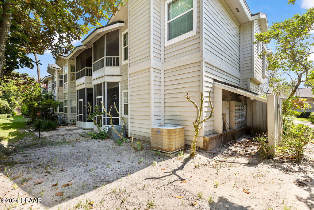 596 North Nova Road, Unit 306 Ormond Beach, FL 32174 - Photo 30 of 36 BFRR0245