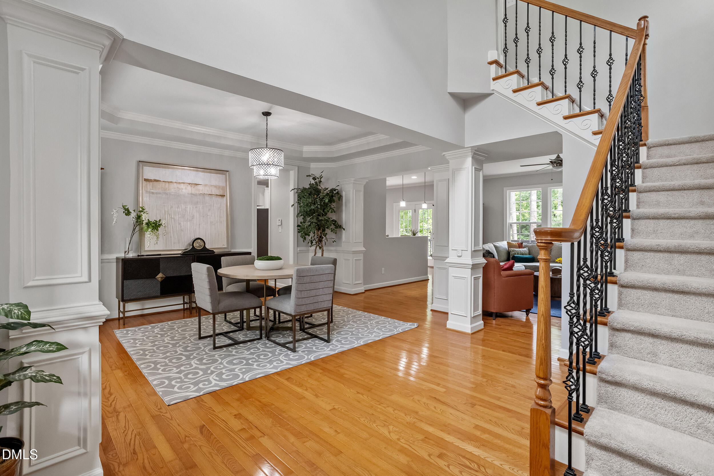 1019 Bianco Drive Raleigh, NC 27607 - Photo 4 of 29 a view of a livingroom with furniture and a living room