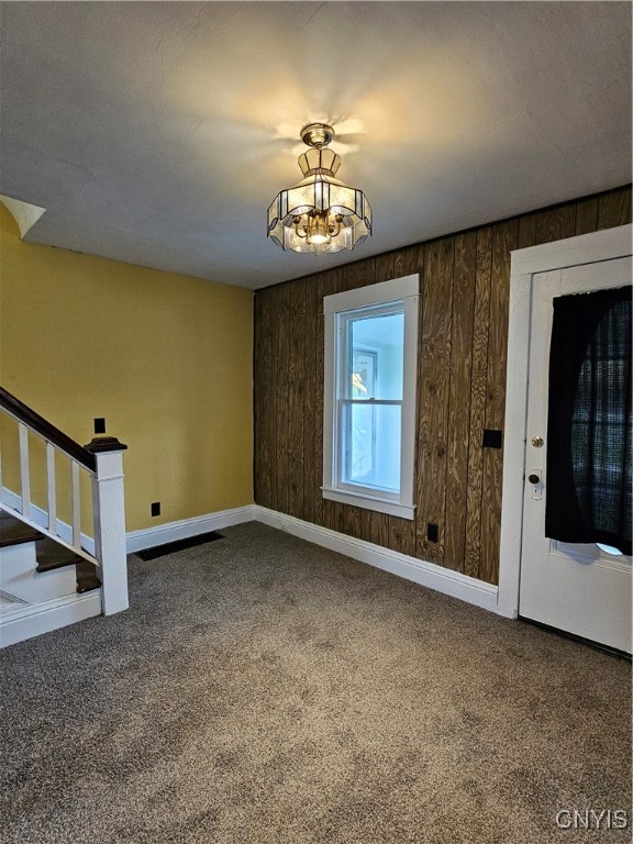 830 Watson Place Utica, NY 13502 - Photo 4 of 32