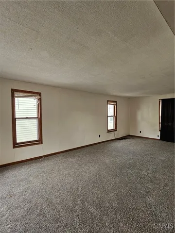 $130,000 | 830 Watson Place, Utica, NY 13502