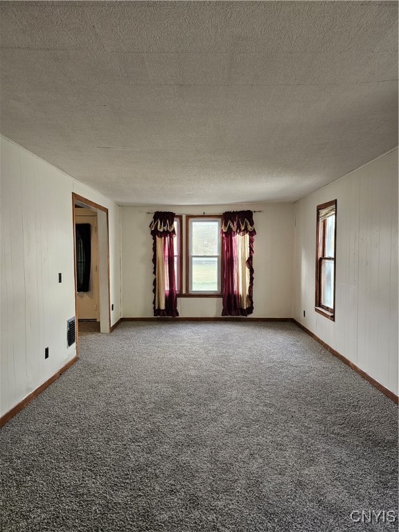 830 Watson Place Utica, NY 13502 - Photo 8 of 32