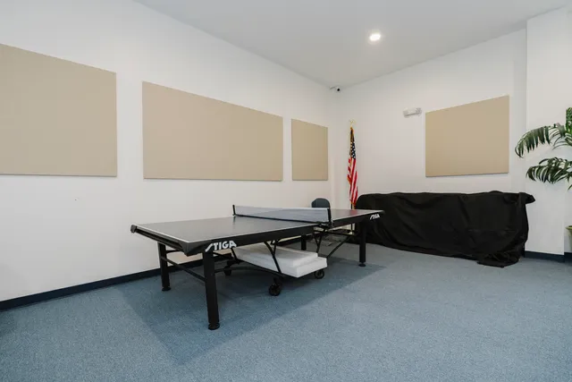 $2,000 | 2800 North Flagler Drive, Unit 312, West Palm Beach, FL 33407