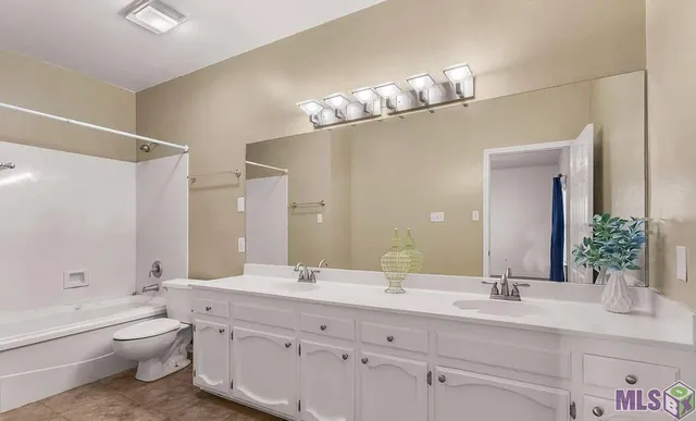 $1,700 | 8521 East Cypress Point Court, Baton Rouge, LA 70809