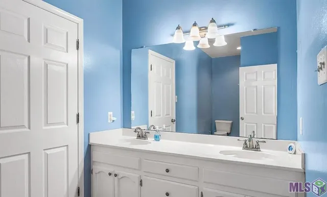 $1,700 | 8521 East Cypress Point Court, Baton Rouge, LA 70809