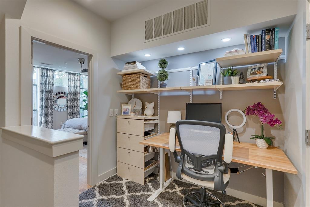 4618 Cedar Springs Road, Unit C Dallas, TX 75219 - Photo 9 of 14 Gallery Image 9