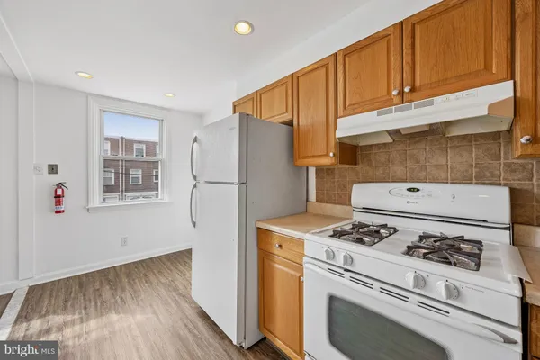 $235,000 | 924 Fairfax Road, Drexel Hill, PA 19026