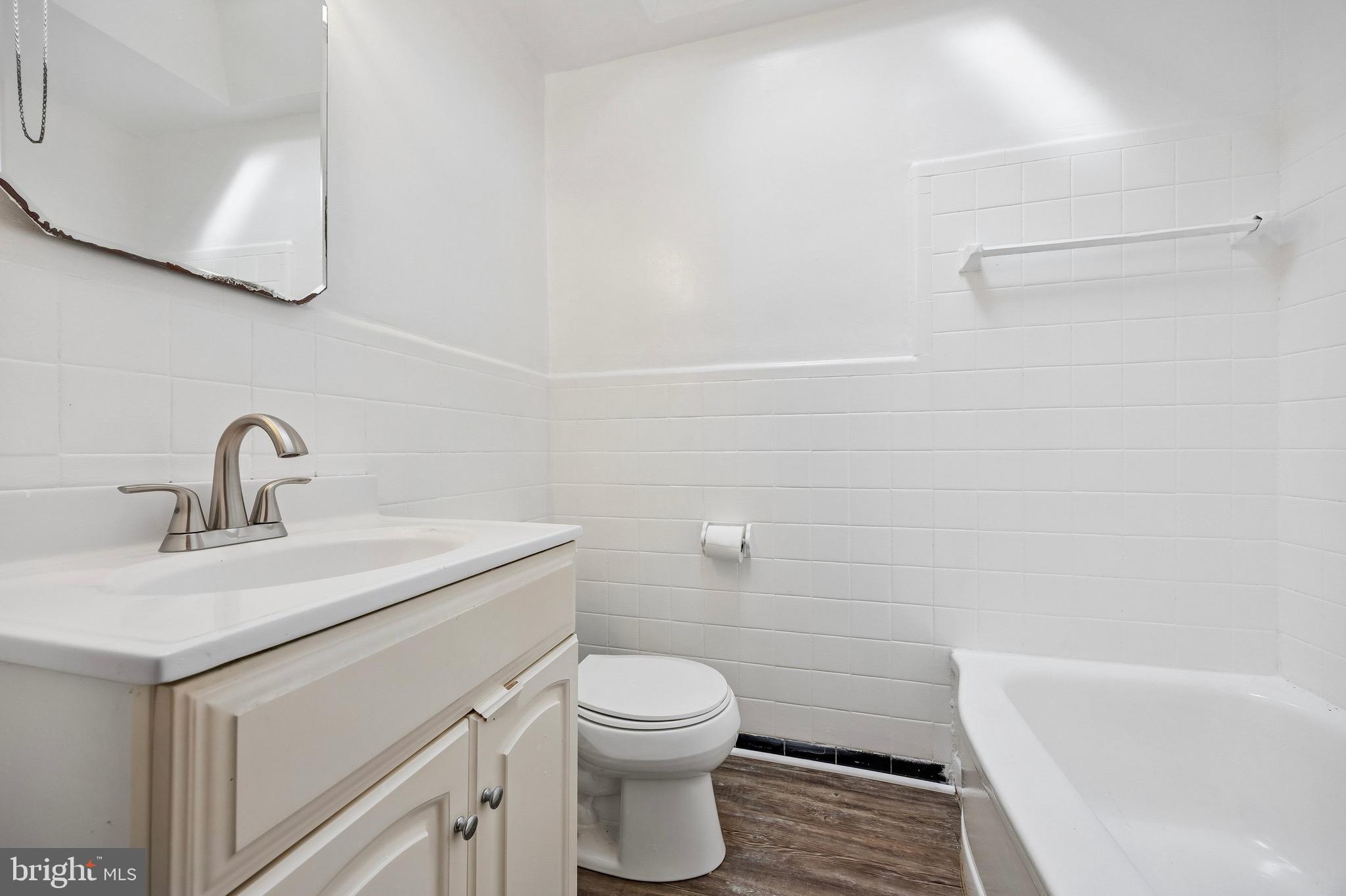 924 Fairfax Road Drexel Hill, PA 19026 - Photo 17 of 26