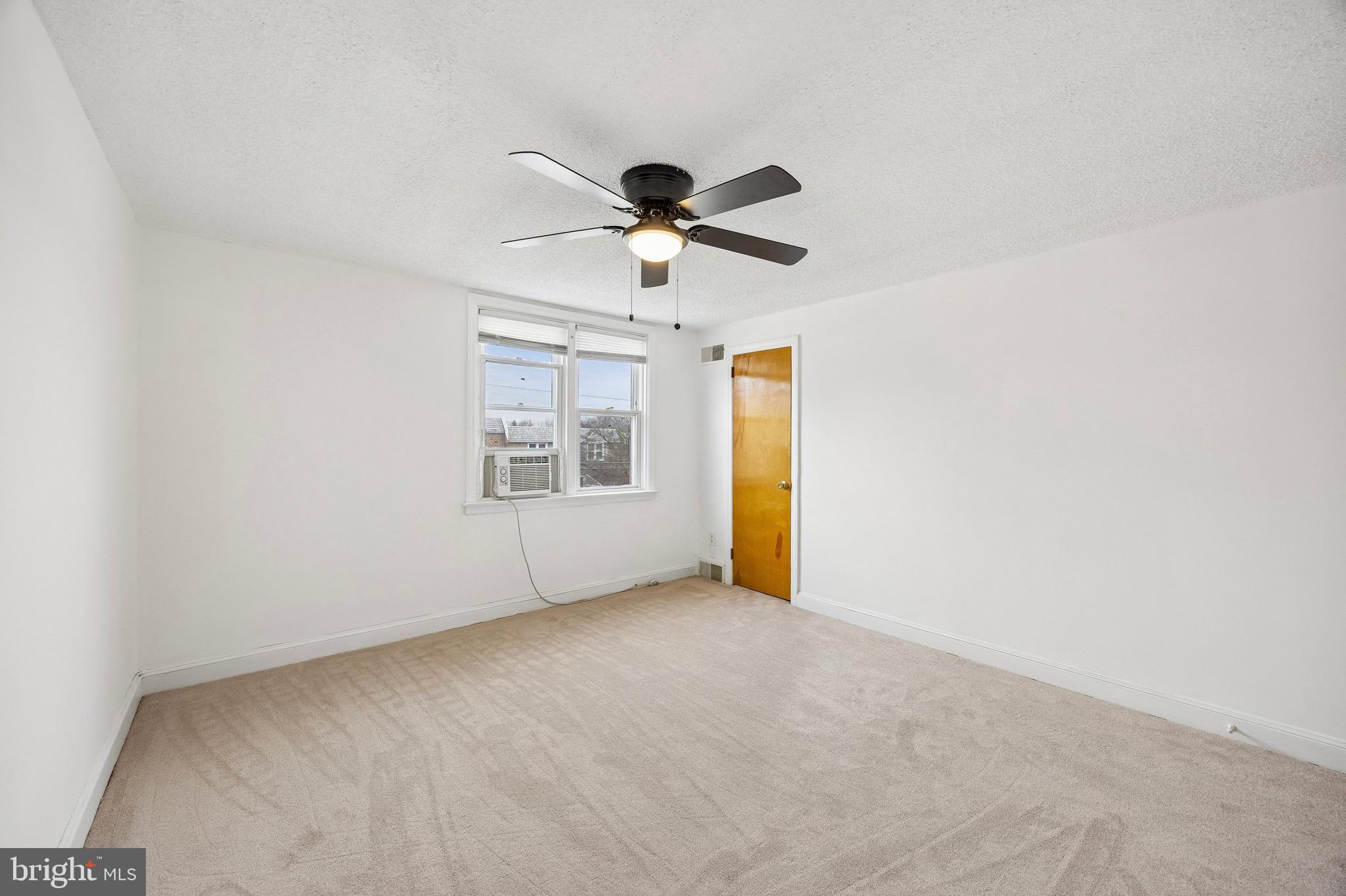 924 Fairfax Road Drexel Hill, PA 19026 - Photo 23 of 26