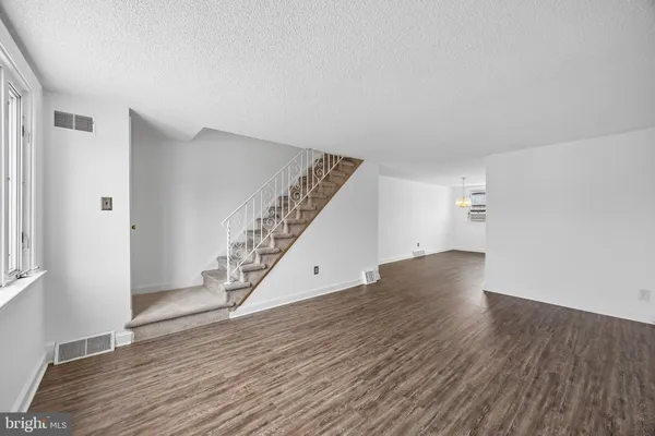 $235,000 | 924 Fairfax Road, Drexel Hill, PA 19026