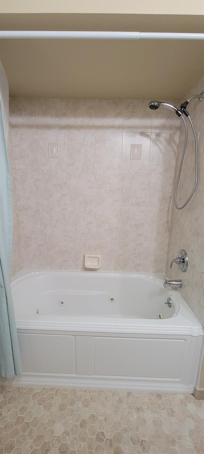4377 Jessup Road Cincinnati, OH 45247 - Photo 20 of 44
