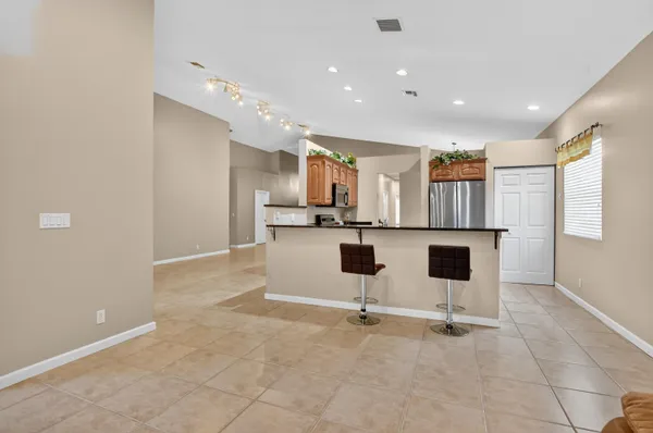 $8,500 | 3511 Northwest 4th Avenue, Boca Raton, FL 33431