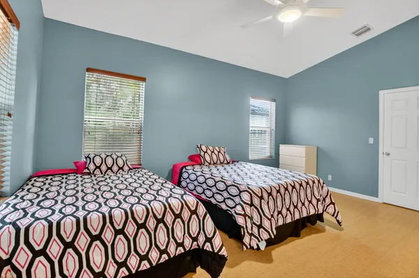 $8,500 | 3511 Northwest 4th Avenue, Boca Raton, FL 33431