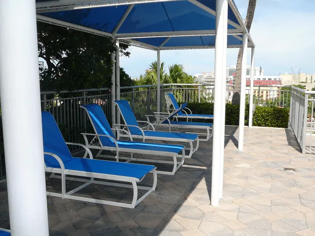 a view of outdoor kitchen