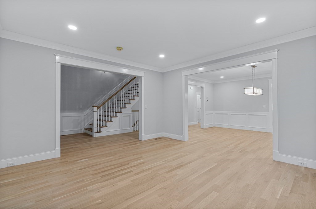 32 Ledgewood Road Winchester, MA 01890 - Photo 5 of 40