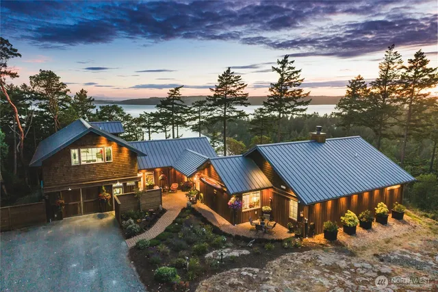 $2,595,000 | 11 Eagles Nest Drive, La Conner, WA 98257