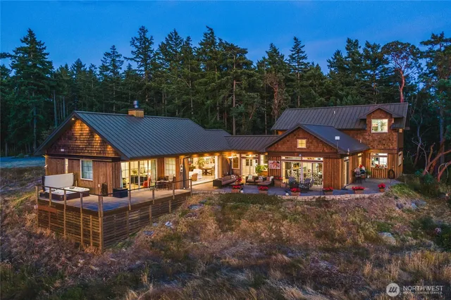 $2,595,000 | 11 Eagles Nest Drive, La Conner, WA 98257