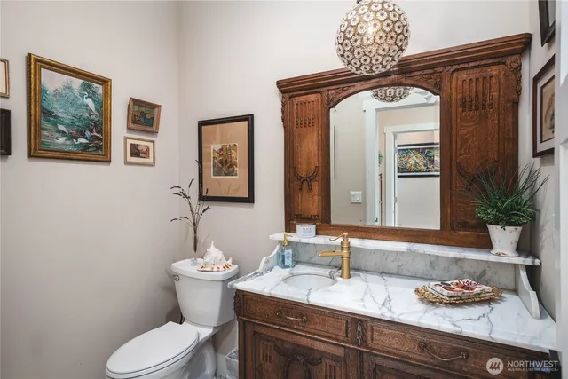 $2,595,000 | 11 Eagles Nest Drive, La Conner, WA 98257