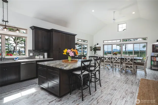 $2,595,000 | 11 Eagles Nest Drive, La Conner, WA 98257