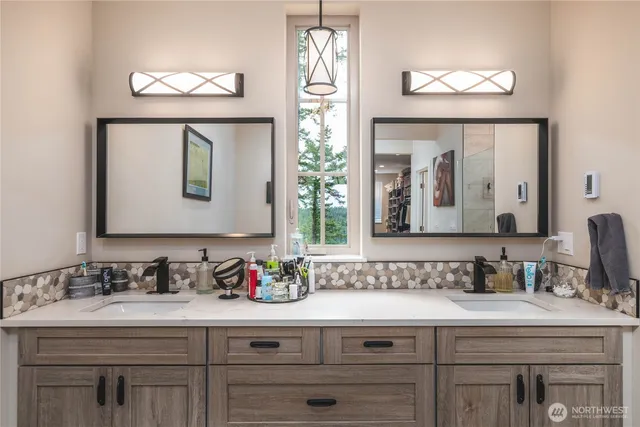 $2,595,000 | 11 Eagles Nest Drive, La Conner, WA 98257