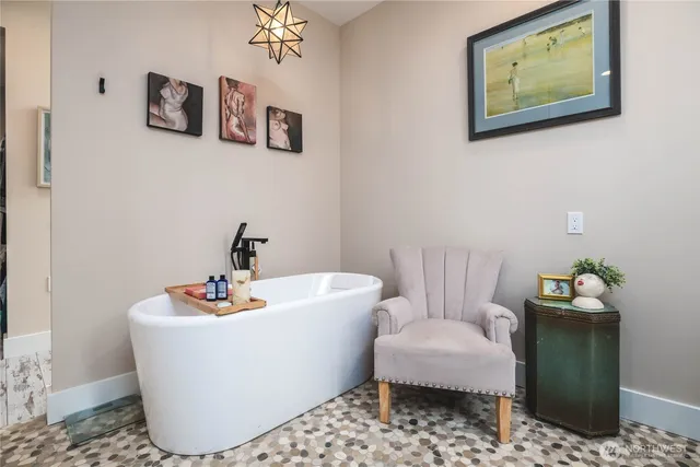 $2,595,000 | 11 Eagles Nest Drive, La Conner, WA 98257