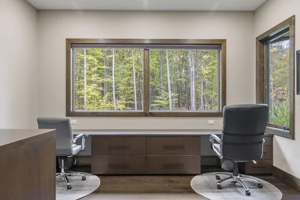 $5,750,000 | 6941 Youngren Road, Three Oaks, MI 49128