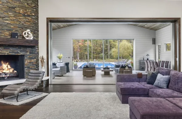 $5,750,000 | 6941 Youngren Road, Three Oaks, MI 49128