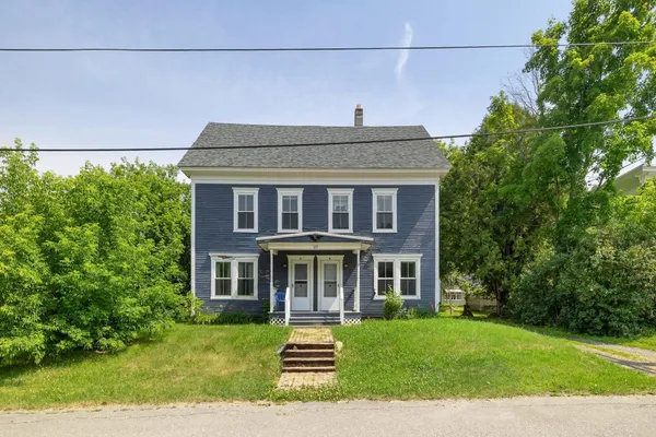 $329,900 | 123 High Street, Hardwick, VT 05843